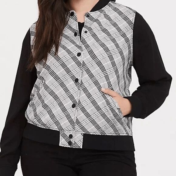 TORRID | Black White & Pink Plaid Twill Bomber Jacket Size 3X NWT D109 - Picture 1 of 7